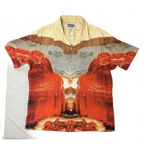 Market Studios Entertaining Button Up Shirt Mens Medium NWOT